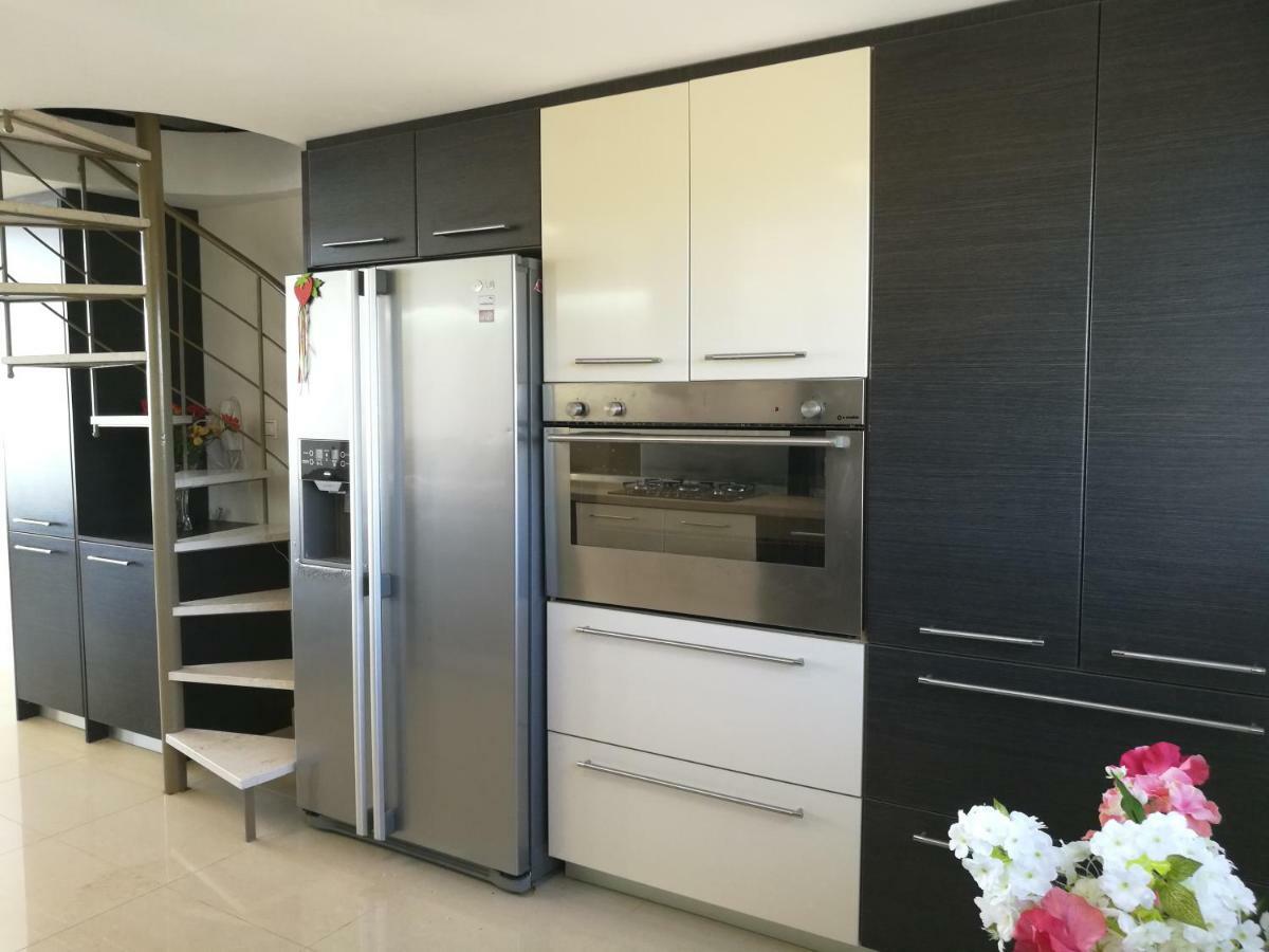 Villabayviewcrete 헐소니소스 외부 사진